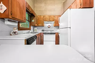 212 Saddle Lane #29, Deep Gap, NC 28618 - Photo 9