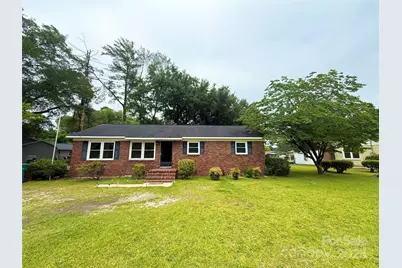 101 Windsor Drive, Cheraw, SC 29520 - Photo 3