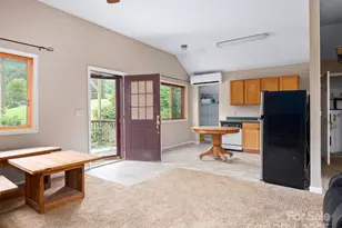 126 Sweetwater Dr, Canton, NC 28716 - Photo 37