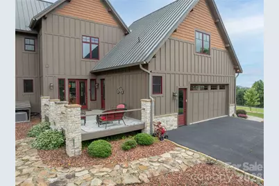 4862 Pinnacle Mountain Road, Zirconia, NC 28790 - Photo 23