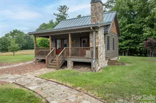 4862 Pinnacle Mountain Rd, Zirconia, NC 28790 - Photo 29