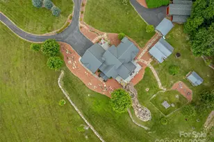 4862 Pinnacle Mountain Rd, Zirconia, NC 28790 - Photo 43