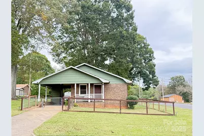 300 N Watterson Street, Kings Mountain, NC 28086 - Photo 1