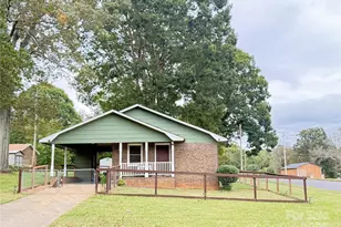 300 N Watterson St, Kings Mountain, NC 28086 - Photo 1