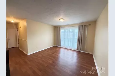 300 N Watterson Street, Kings Mountain, NC 28086 - Photo 5