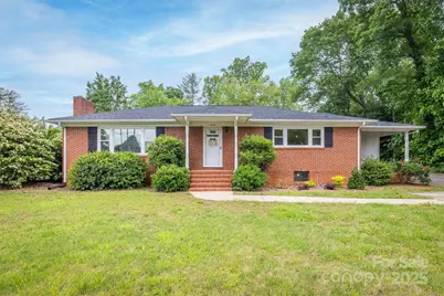 826 Jamestown Road, Morganton, NC 28655 - Photo 1