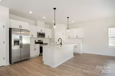 2031 Sadler Woods Lane, Charlotte, NC 28214 - Photo 5