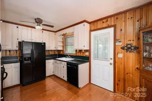 1585 Salem Church Rd, Lincolnton, NC 28092 - Photo 9