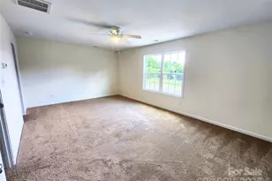 2300 Grayson Pkwy, Monroe, NC 28110 - Photo 9