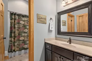 92 Island View Ct, Mill Spring, NC 28756 - Photo 23