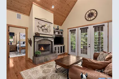 92 Island View Court, Mill Spring, NC 28756 - Photo 5