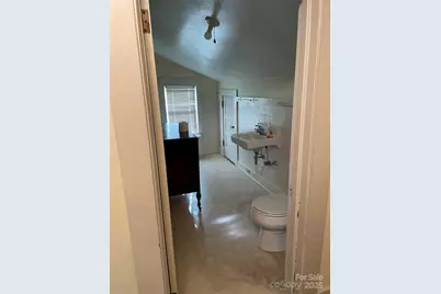 318 Academy Street, Canton, NC 28716 - Photo 27