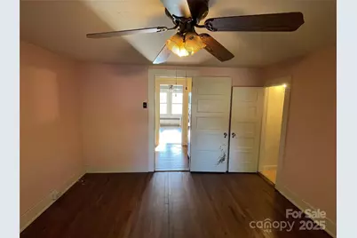 318 Academy Street, Canton, NC 28716 - Photo 25