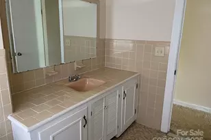 114 Aqua Dr, Forest City, NC 28043 - Photo 21