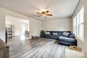 415 Kickapoo Ave, Gastonia, NC 28056 - Photo 5