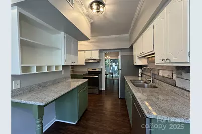 5917 Quail Hollow Road #A, Charlotte, NC 28210 - Photo 5