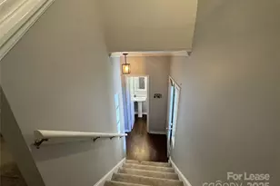 5917 Quail Hollow Rd, Charlotte, NC 28210 - Photo 17