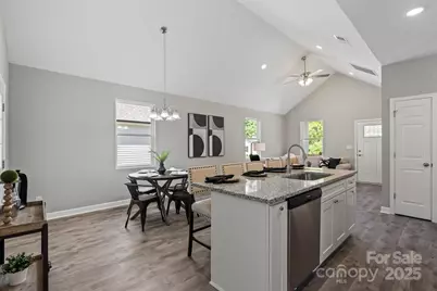 217 E Division Avenue, East Spencer, NC 28144 - Photo 11