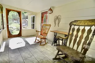 105 Venus Ave, Gastonia, NC 28052 - Photo 17