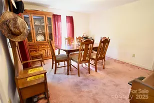 105 Venus Ave, Gastonia, NC 28052 - Photo 9