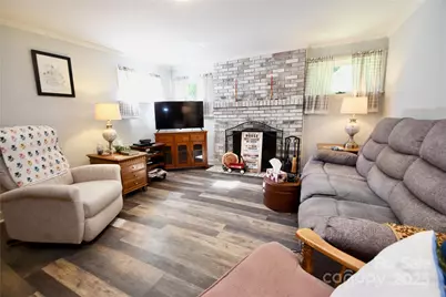 105 Venus Avenue, Gastonia, NC 28052 - Photo 3