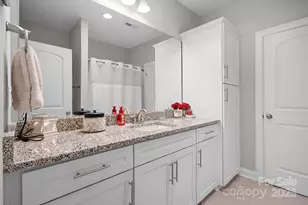 110 W Pine St, Lincolnton, NC 28092 - Photo 23