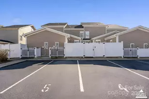 110 W Pine St, Lincolnton, NC 28092 - Photo 39