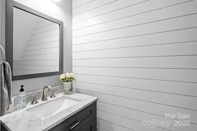 110 W Pine Street, Lincolnton, NC 28092 - Photo 29