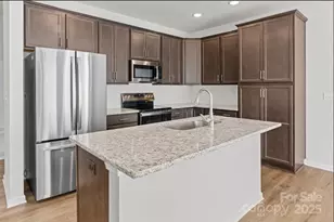 4135 Mount Mitchell Ave, Gastonia, NC 28052 - Photo 11