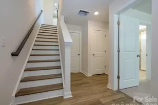 1120 Bismuth Ln, Charlotte, NC 28211 - Photo 5