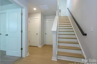 1104 Bismuth Ln, Charlotte, NC 28211 - Photo 5