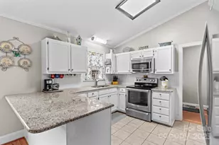 402 Swaim Ct, Salisbury, NC 28147 - Photo 15