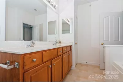 11863 Ridgeway Park Drive, Charlotte, NC 28277 - Photo 13