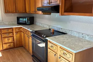 5806 Whitingham Dr, Charlotte, NC 28215 - Photo 5