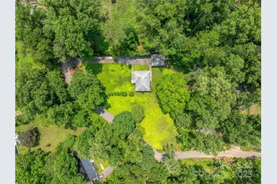 99999 W Skyland Circle #3, Asheville, NC 28804 - Photo 3