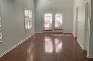 5884 Prescott Ct, Charlotte, NC 28269 - Photo 3