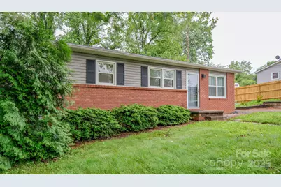 109 Chapman Drive, Asheville, NC 28805 - Photo 1