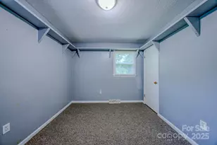 109 Chapman Dr, Asheville, NC 28805 - Photo 21