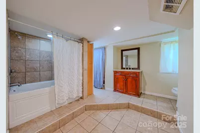 109 Chapman Drive, Asheville, NC 28805 - Photo 27