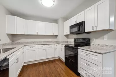 905 Clark Street, Wingate, NC 28174 - Photo 5