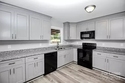 1433 Edgewood Road, Bessemer City, NC 28016 - Photo 11