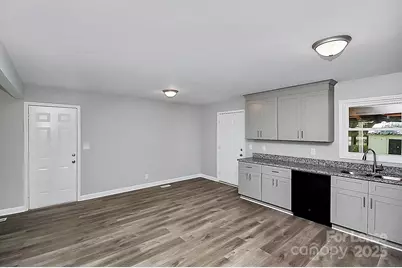 1433 Edgewood Road, Bessemer City, NC 28016 - Photo 9