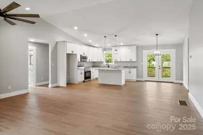 632 Morlin Acres Drive, Marshall, NC 28753 - Photo 9