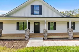 632 Morlin Acres Dr, Marshall, NC 28753 - Photo 3