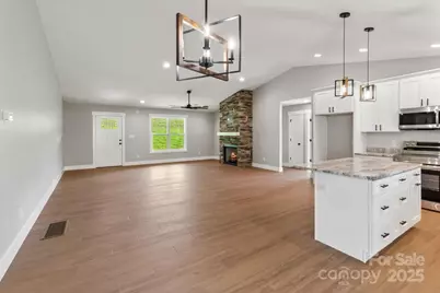 632 Morlin Acres Drive, Marshall, NC 28753 - Photo 11