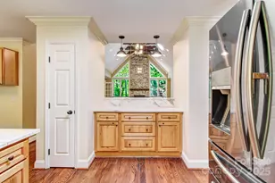 305 E High Point Ln, Hendersonville, NC 28791 - Photo 5