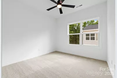 3920 Hager Drive, Charlotte, NC 28208 - Photo 11