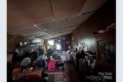 764 S Battleground Avenue, Grover, NC 28073 - Photo 5