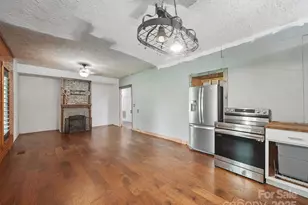 828 N Main St, Mount Pleasant, NC 28124 - Photo 11