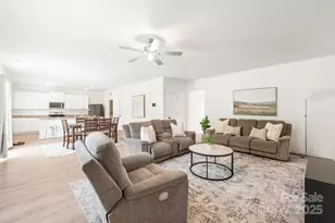 2340 Lanza Dr, Charlotte, NC 28215 - Photo 9